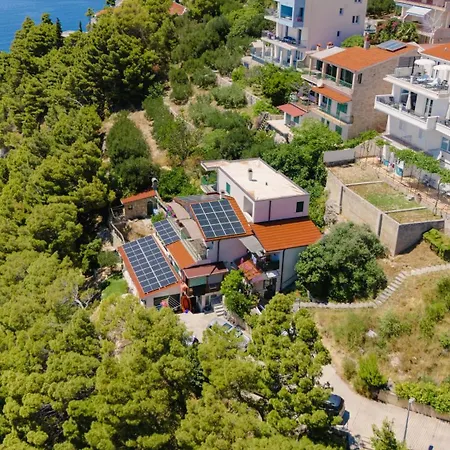 Seaview Nives * Brela