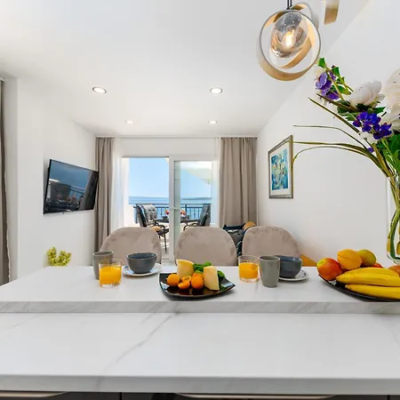 Apartman Seaview Nives *