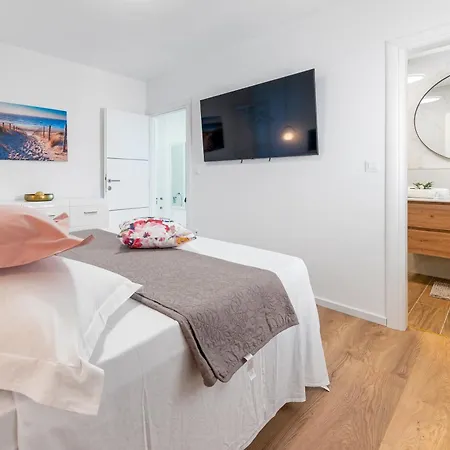Apartman Seaview Nives *