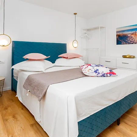 Apartman Seaview Nives Brela
